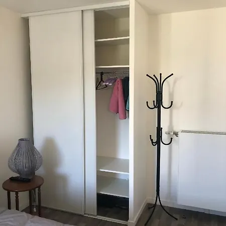 Grande Chambre 14 M2 Avec Salle De Bain Privative A Nanterre Prefecture Proche La Defense Arena Campus Sncf Et Paris Extérieur photo