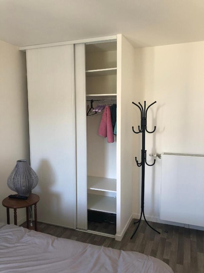 Homestay Prefectural Residence: Spacious Near La Defense *