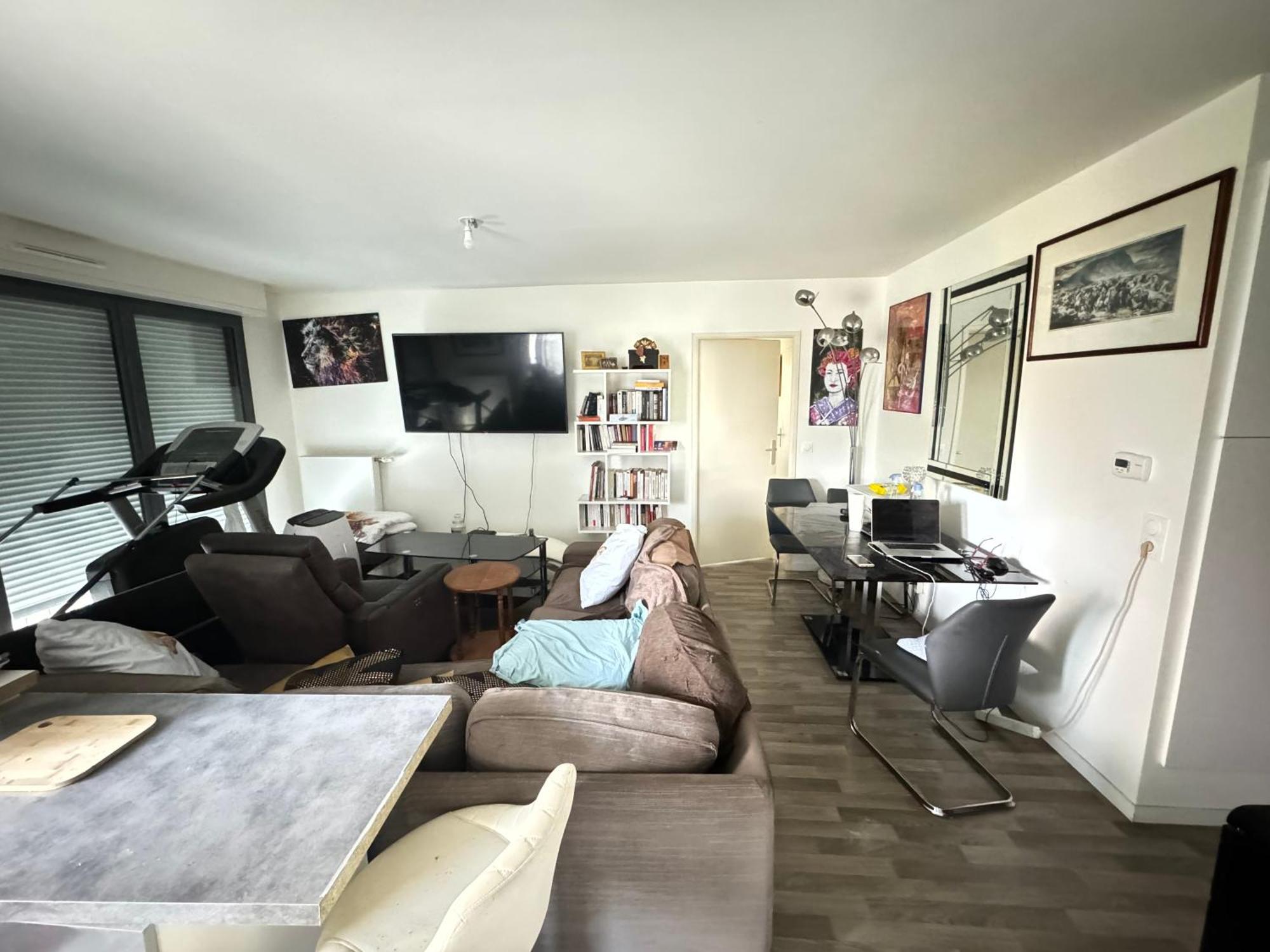 Prefectural Residence: Spacious Near La Defense * Nanterre