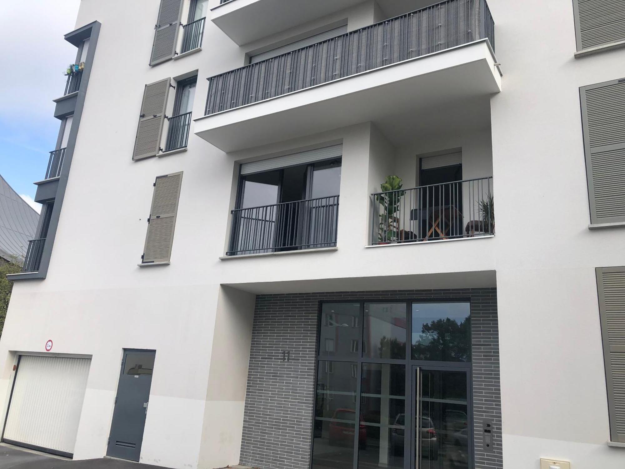 Prefectural Residence: Spacious Near La Defense * Nanterre